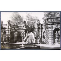 Nymph Bath - Zwinger