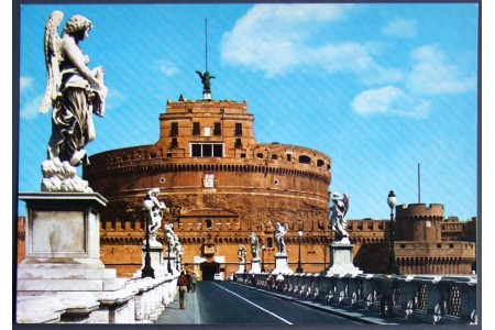 Bridge to Castel Sant'Angelo, Rome