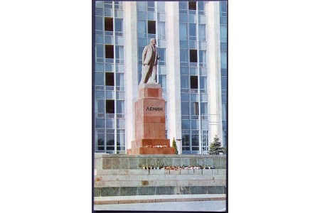 Lenin Monument, Kishinev